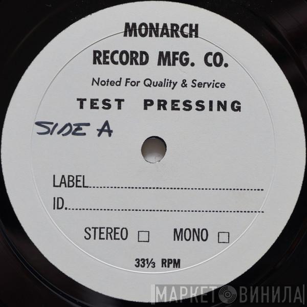 Monarch Record Mfg. Co. - Винил CD и Кассеты лейбла Monarch Record Mfg. Co. на сайте МаркетВинила