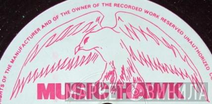 Music Hawk - Винил CD и Кассеты лейбла Music Hawk на сайте МаркетВинила
