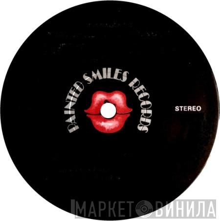 Painted Smiles Records - Винил CD и Кассеты лейбла Painted Smiles Records на сайте МаркетВинила