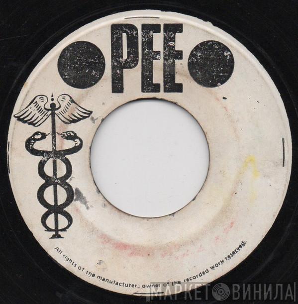 Pee - Винил CD и Кассеты лейбла Pee на сайте МаркетВинила