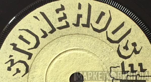 Stonehouse - Винил CD и Кассеты лейбла Stonehouse на сайте МаркетВинила